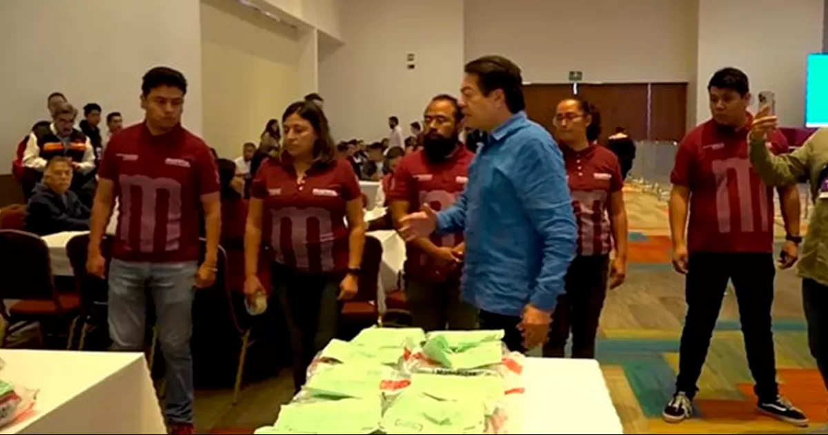 Morena arranca revisión de paquetes, previo a conteo de encuesta para candidato presidencial