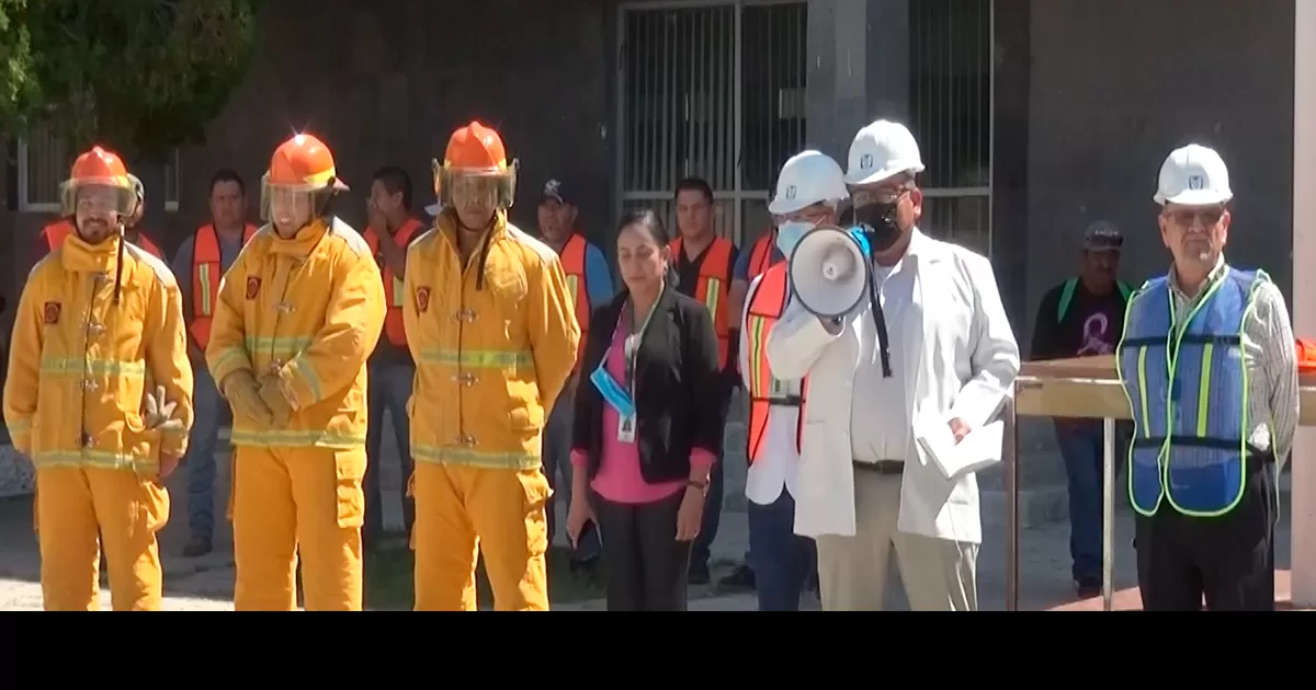 Llevan a cabo simulacro en Hospital y subdelegación del IMSS