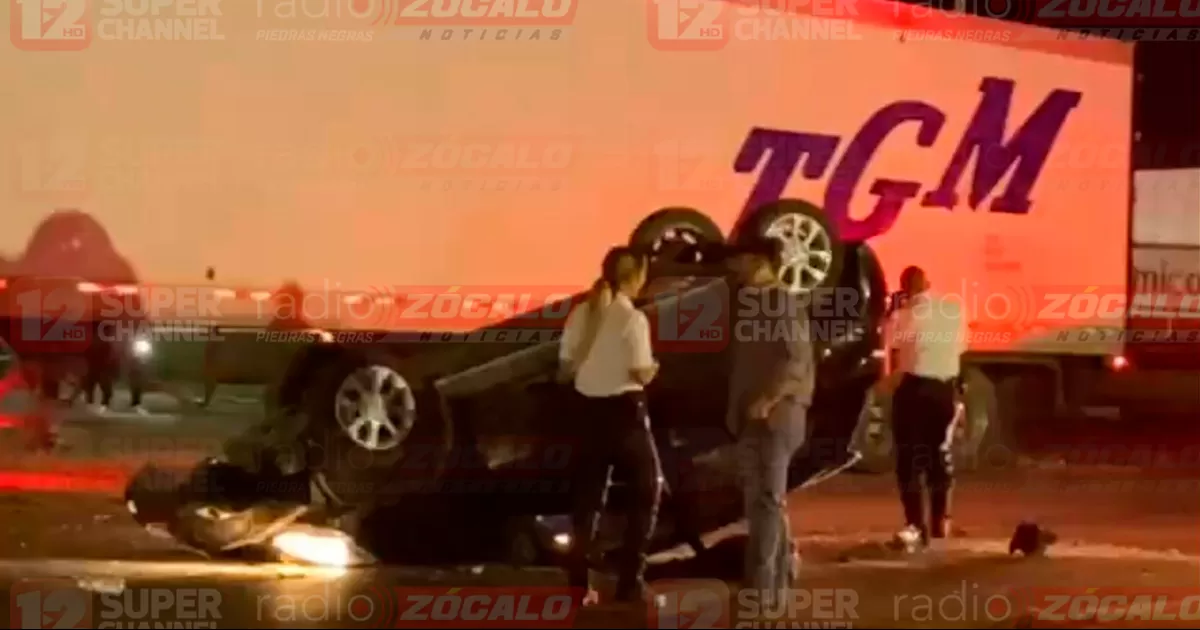 Vuelca su vehículo en avenida Carranza en PN