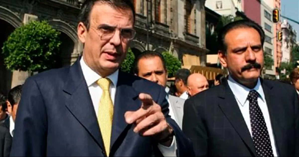 Ex aliado de Ebrard fue quien pagó las fotos de Sheinbaum en Times Square de NY