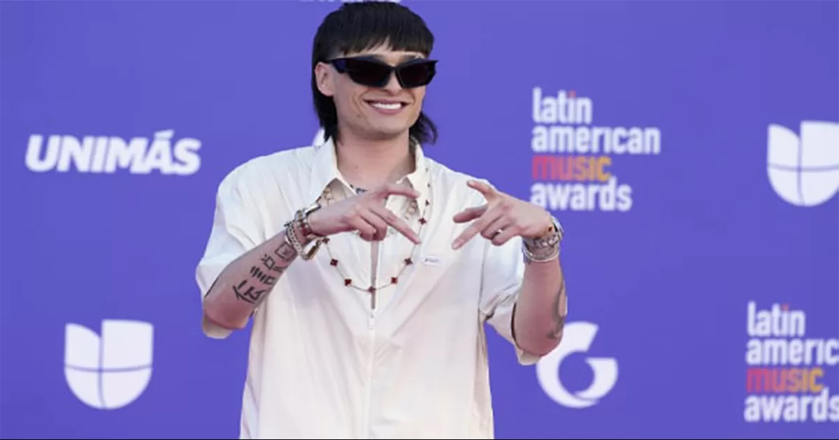 El cantante mexicano formará parte de los artistas que se presenten en la gala de los premios Billboard