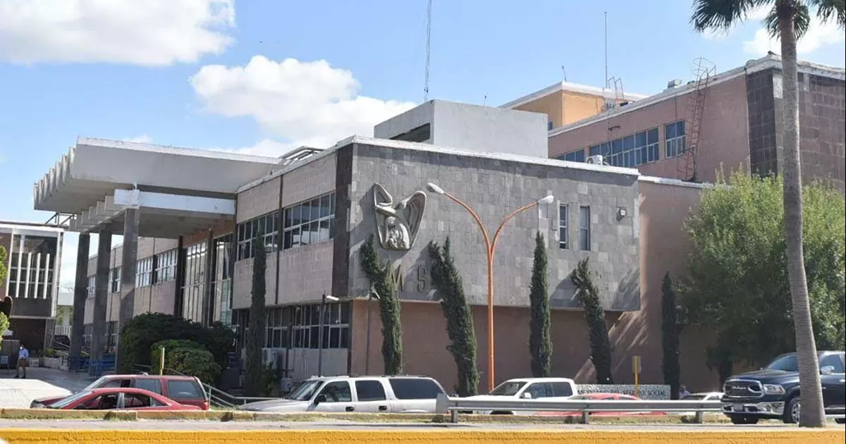 Internan grave en la clínica 11 a motociclista