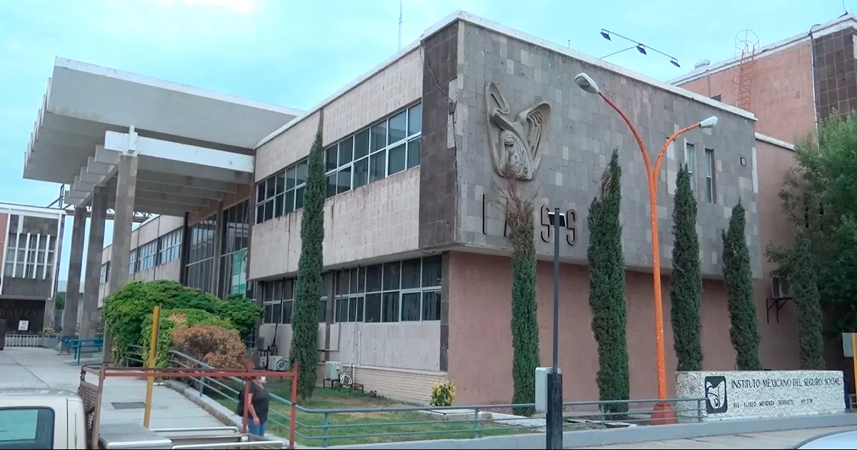 A su vez, es más elevado el número de mujeres que reconocen la importancia de hacerse la mastografía para detectar este padecimiento en su fase temprana, que es cuando se vuelve curable: Tomás Solís.