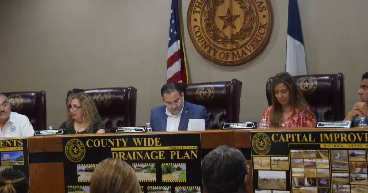 Ciudadanos lograron reunir las firmas que obligan a la Corte de Comisionados a buscar el dinero mediante la decisión de la comunidad