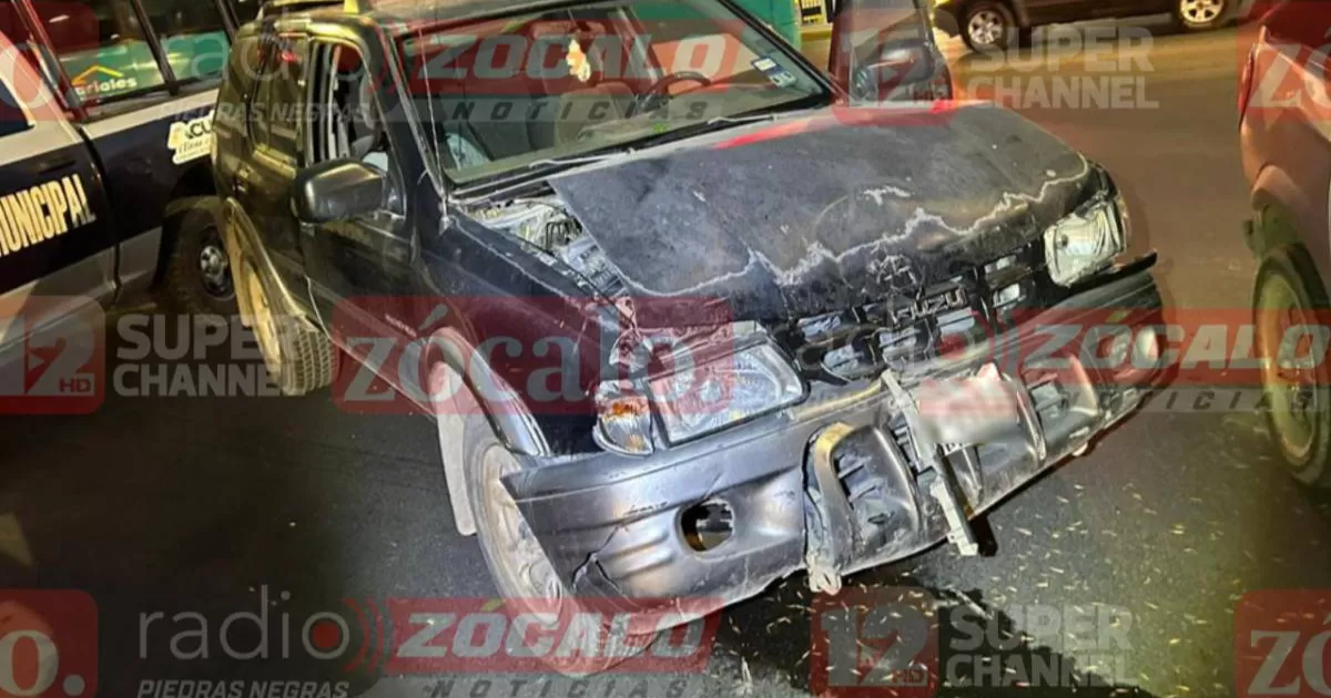 Provoca conductor daños materiales tras chocar en Acuña