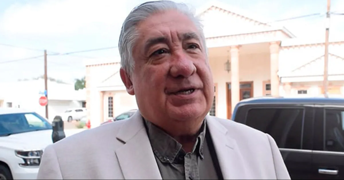 Fiscal irá a Austin a registrar candidatura; va por otra reelección