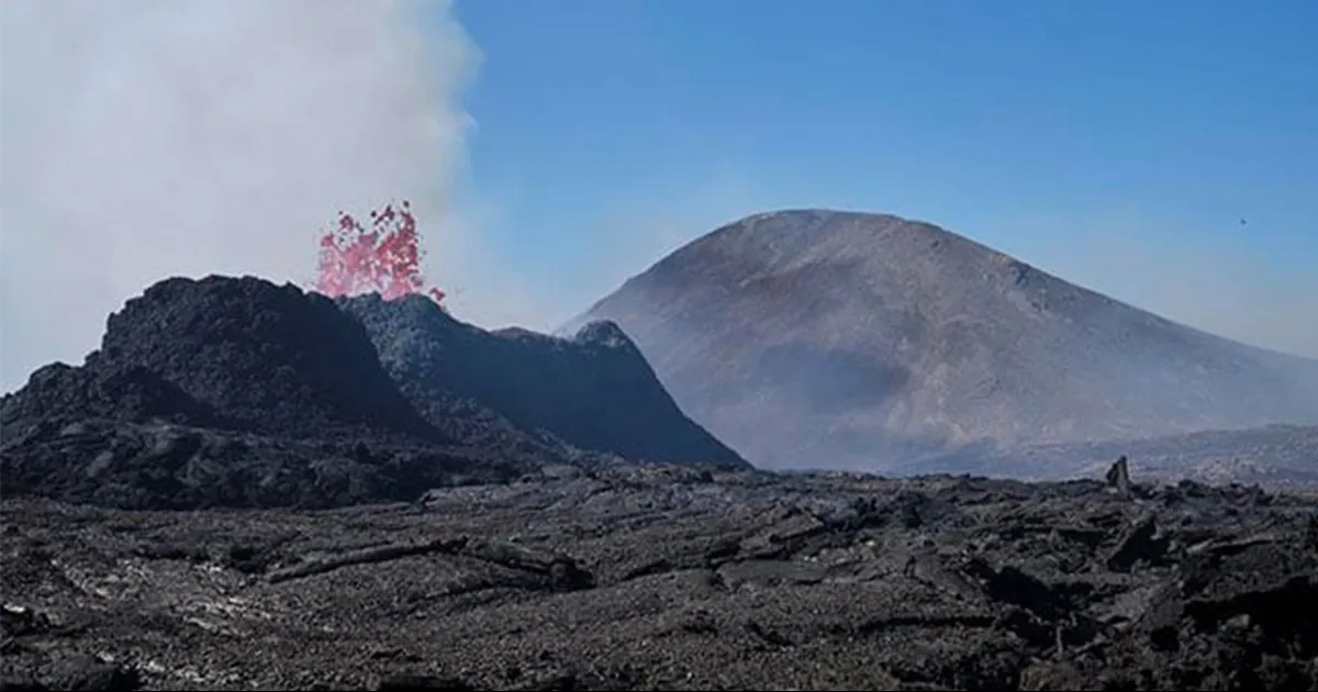 La mayoría de los terremotos se registraron en medio del dique volcánico en Sundhnúk