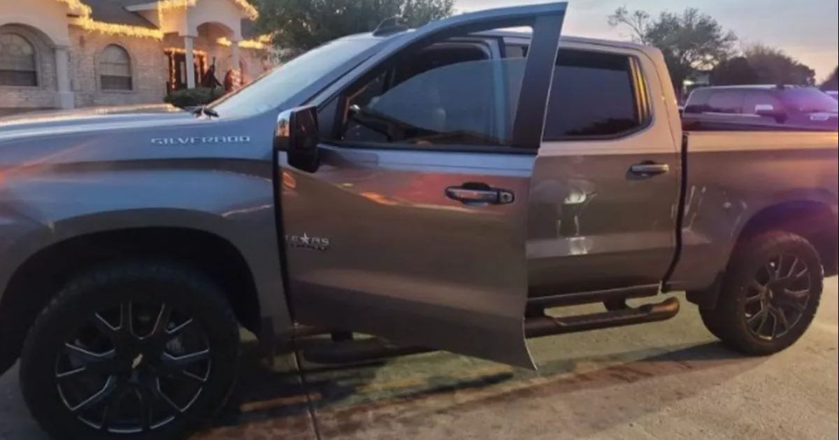 La trajo desde San Antonio a Eagle Pass para llevar migrantes, dice el Sheriff