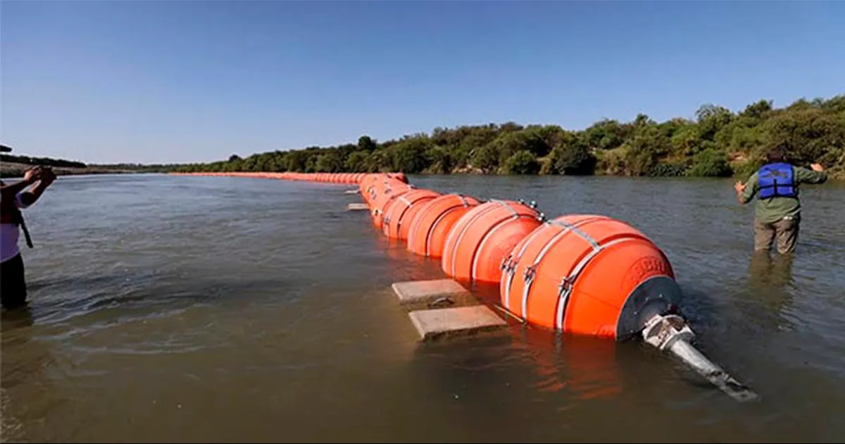 SRE celebra orden a Texas para que retire boyas colocadas en el río Bravo