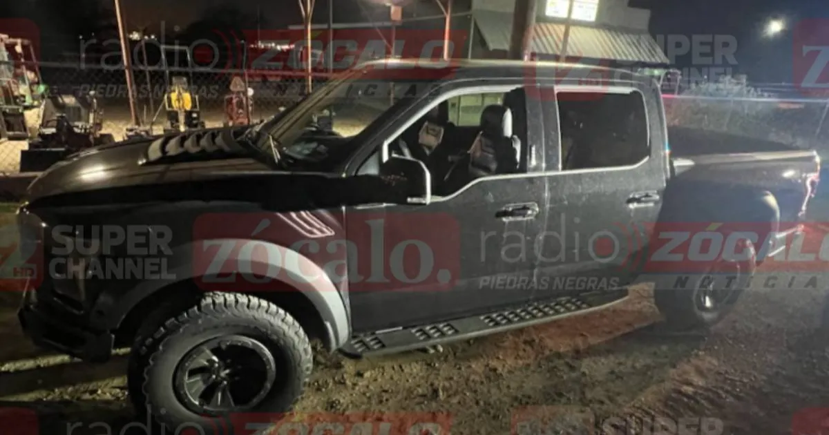 Cae mujer con camioneta Raptor robada en Austin