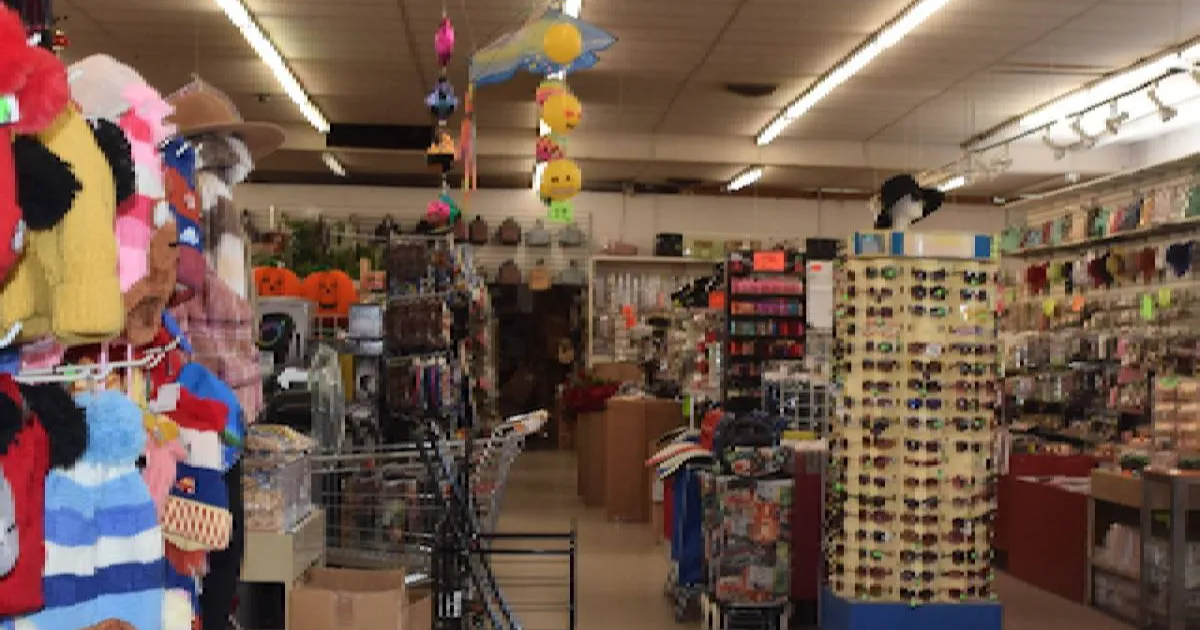 Llaman comerciantes de EP a Gobierno de EU a reabrir cruce normal de autos por puente 1