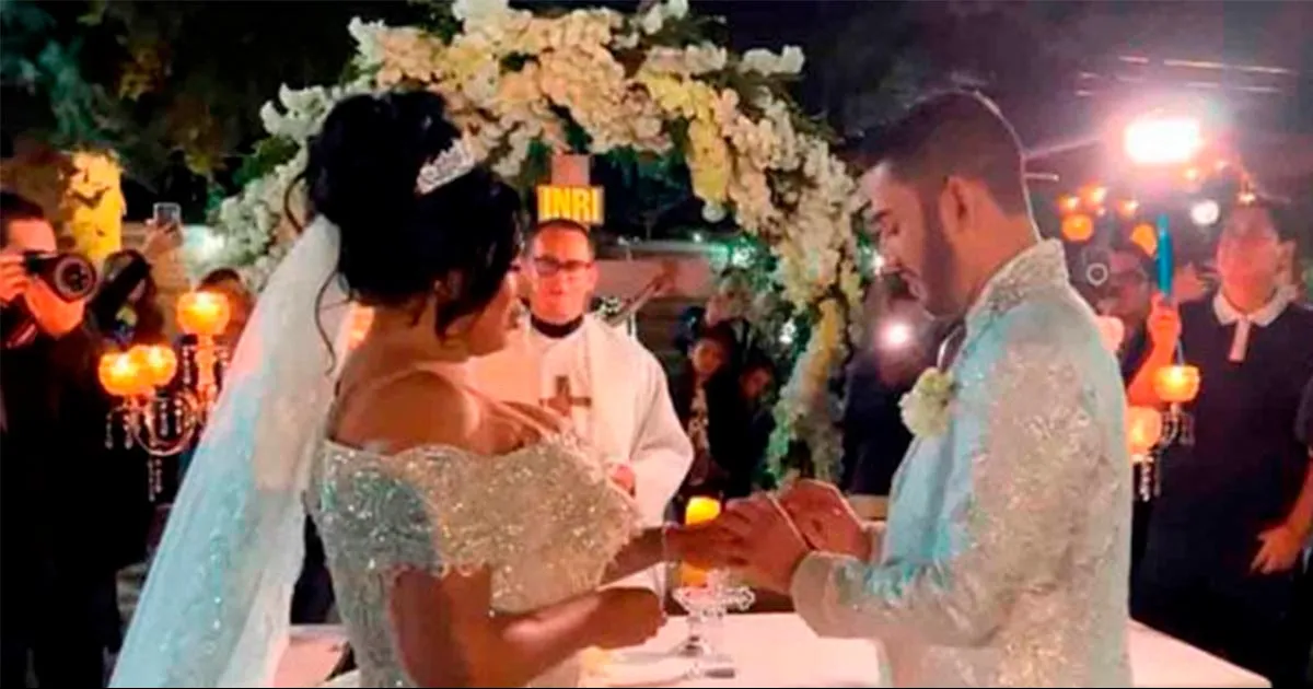 Señalan de oportunista a Kimberly ‘La más preciosa’ al plantear subastar el vestido de novia que le regalaron