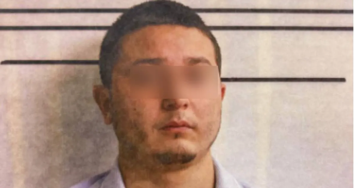 Salvan a joven de lanzarse de un techo en Eagle Pass