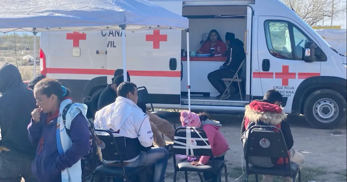 Cruz Roja atiende a migrantes martes y jueves en punto de llegada a Piedras Negras
