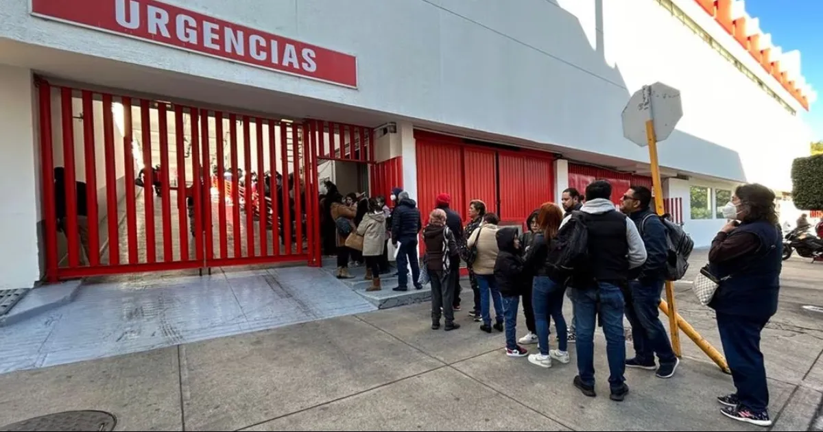 Con falta de dosis y desorganización, Cruz Roja inicia vacunación de Pfizer contra Covid-19