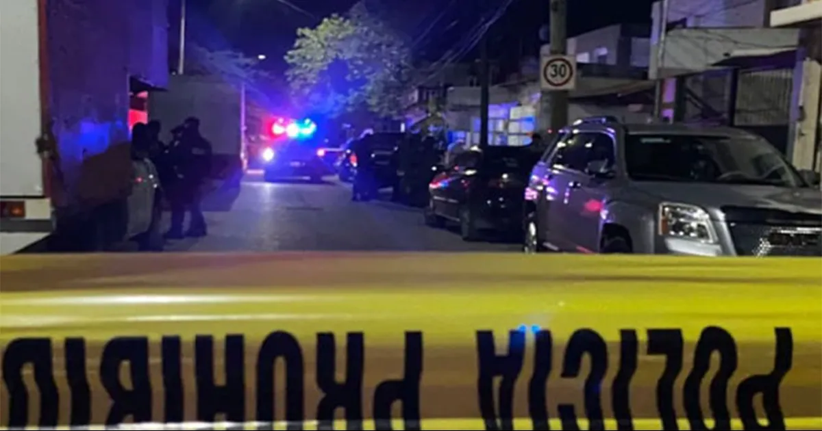 Dos hermanos fueron asesinados la noche del jueves al interior de su vivienda