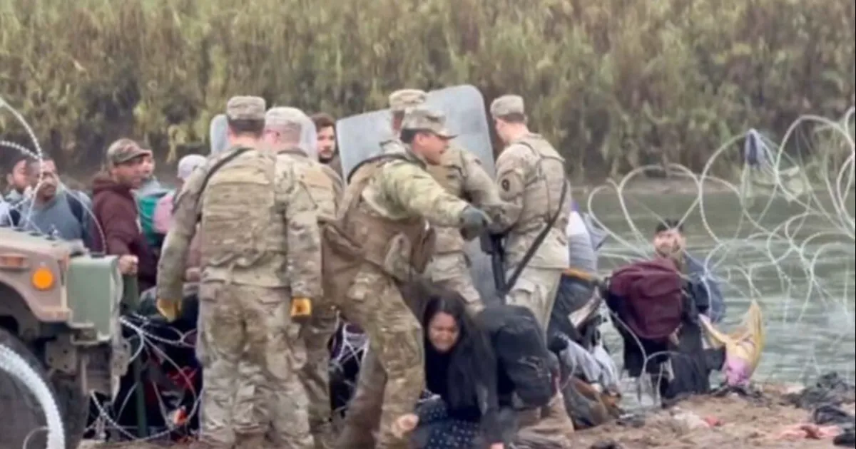 Enfrentan migrantes un ‘muro’ de guardias al intentar cruzar a Estados Unidos