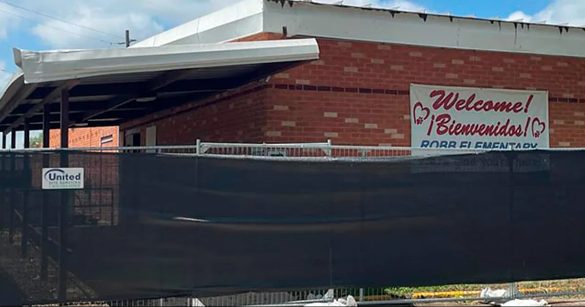 EU concluye que policía falló en la respuesta en tiroteo de Uvalde que dejó 19 niños muertos