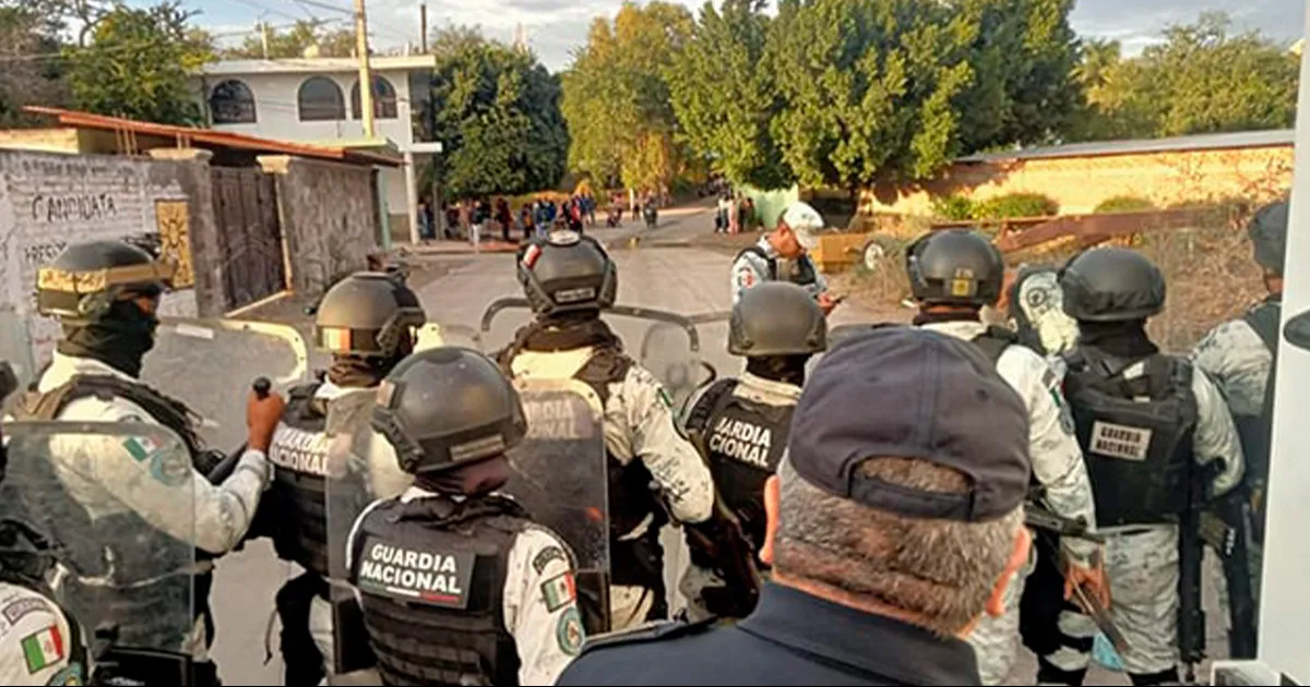 Desde el 18 de enero, más de 60 camionetas con efectivos están en la comunidad y habrían cometido agresiones, robos y abusos contra los pobladores.