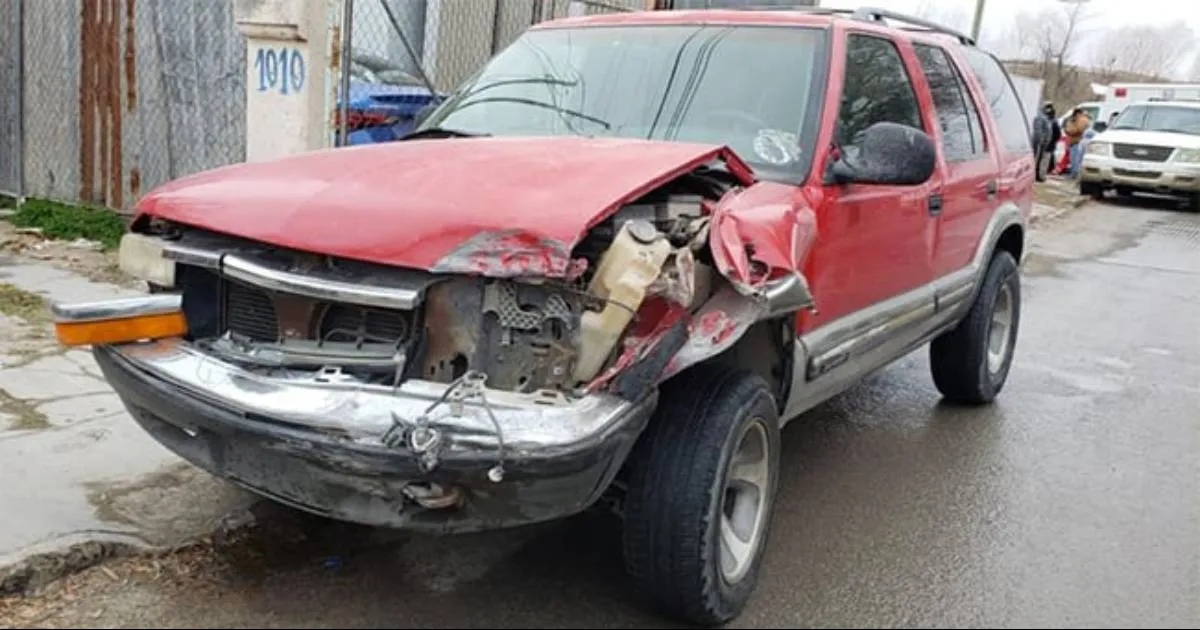 Causa daños cuantiosos en un accidente vial en Acuña