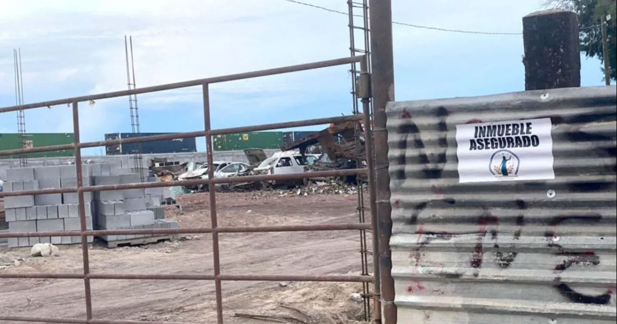 Elementos de la Fiscalía General en la Región Carbonífera, apoyados agentes de Reacción, fueron quienes realizaron el operativo sobre la carretera estatal 25