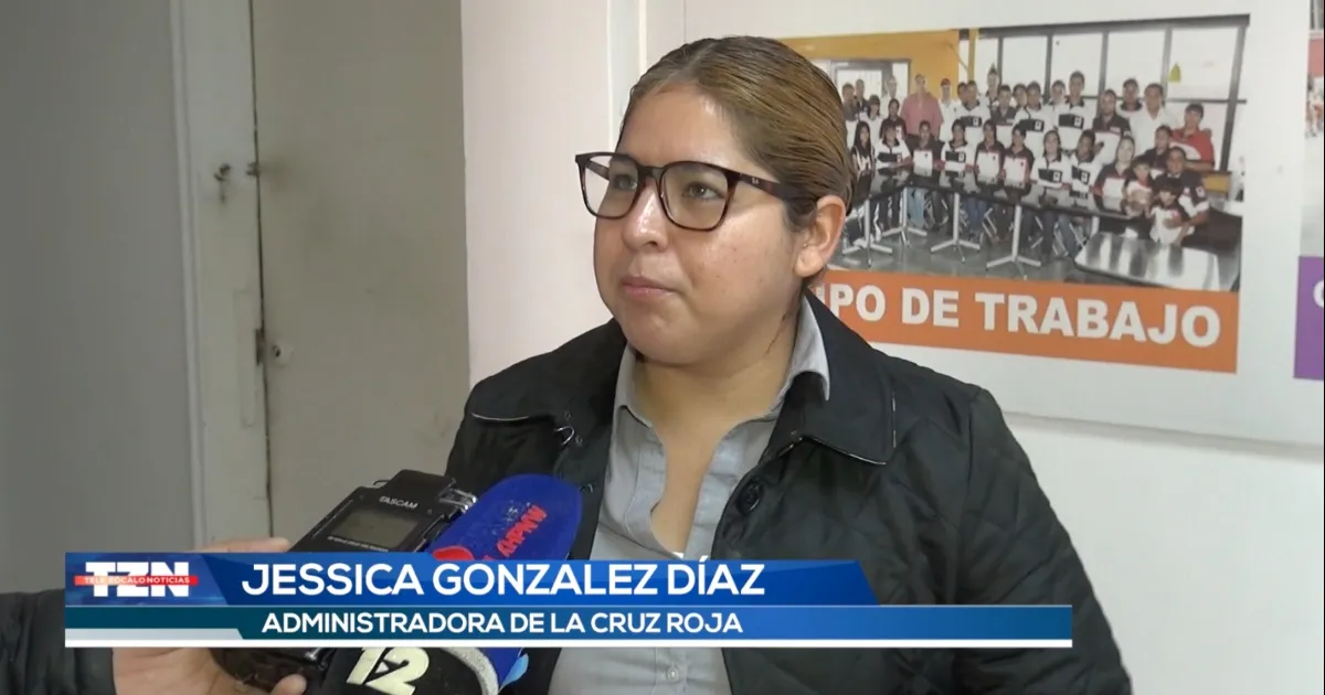 De momento la medida se aplicará solamente para quienes laboran en la institución y no para la gente que acude a los servicios que se brindan.