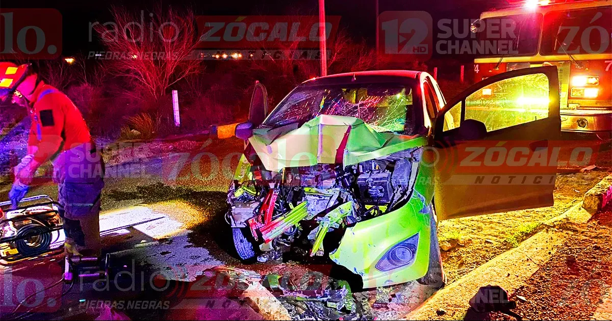 Fuerte accidente en la carretera #57 deja lesionados y daños a municipio