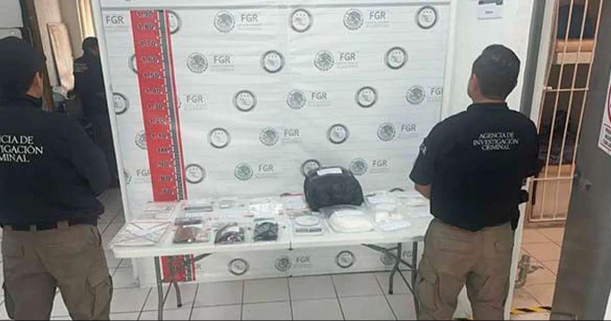 Elementos de la Fiscalía General de la República, realizaron este operativo en la colonia Guerrero