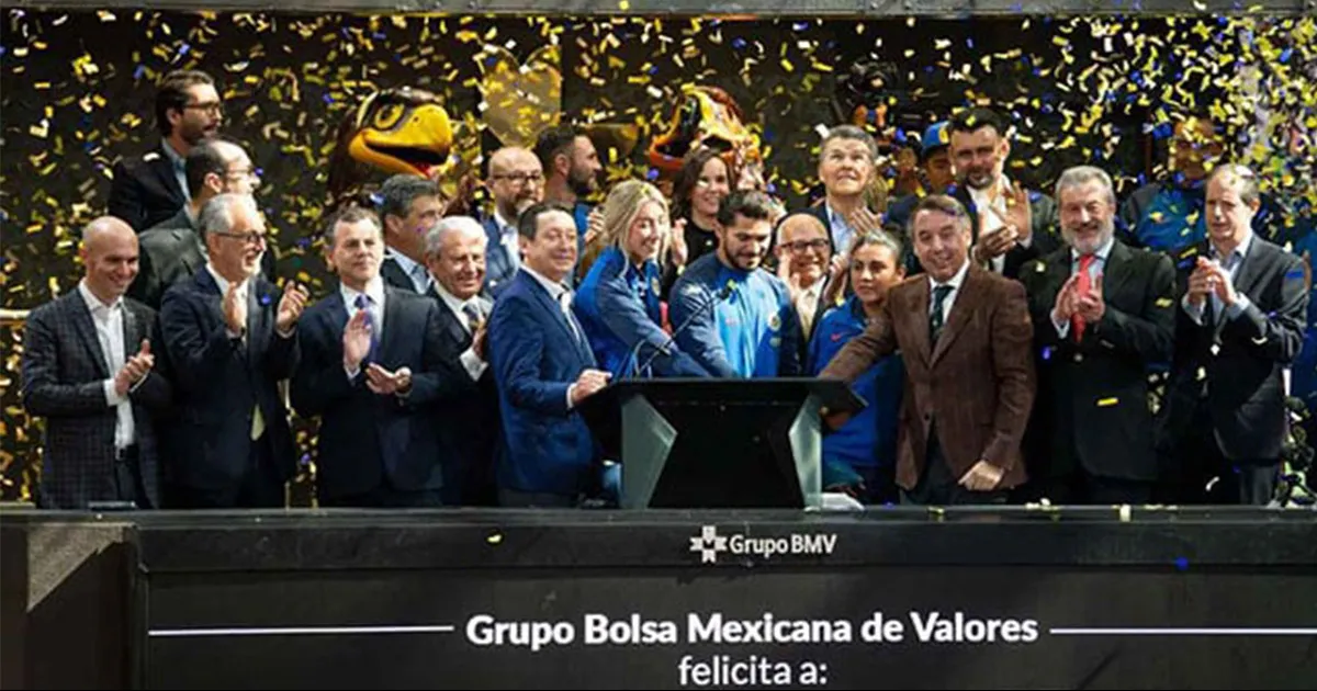 Las acciones del club América se disparaban con fuerza la mañana de este martes en su debut en la Bolsa Mexicana de Valores.