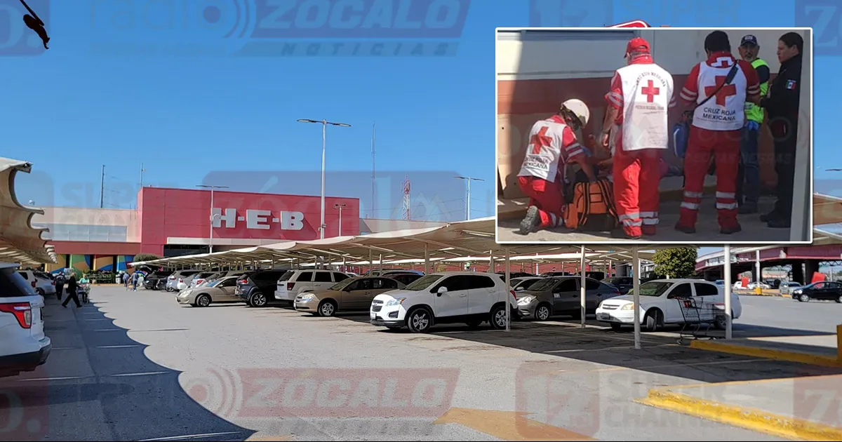 El hombre sufrió la descarga mientras manipulaba una extensión eléctrica en el área de mantenimiento de un conocido centro comercial ubicado en el cruce de Pérez Treviño y Román Cepeda, en la colonia Las Torres.