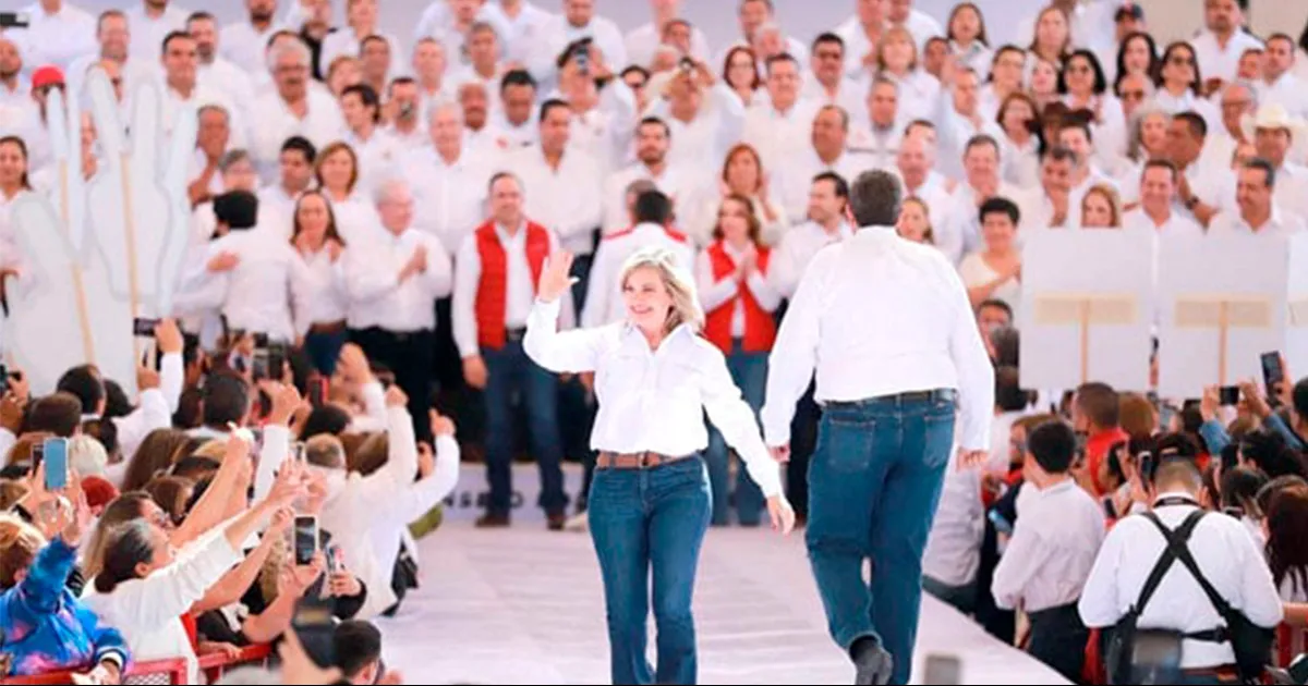 Rinde protesta Norma; va por la alcaldía de PN