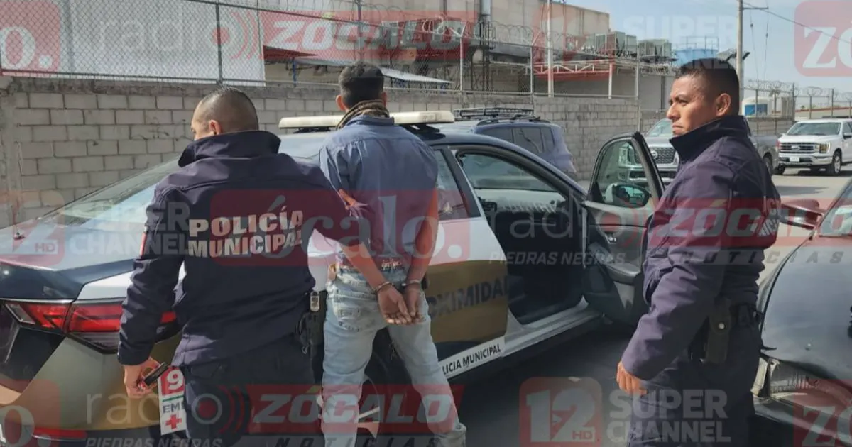 El hombre alegaba que su hermana le había regalado la chaqueta