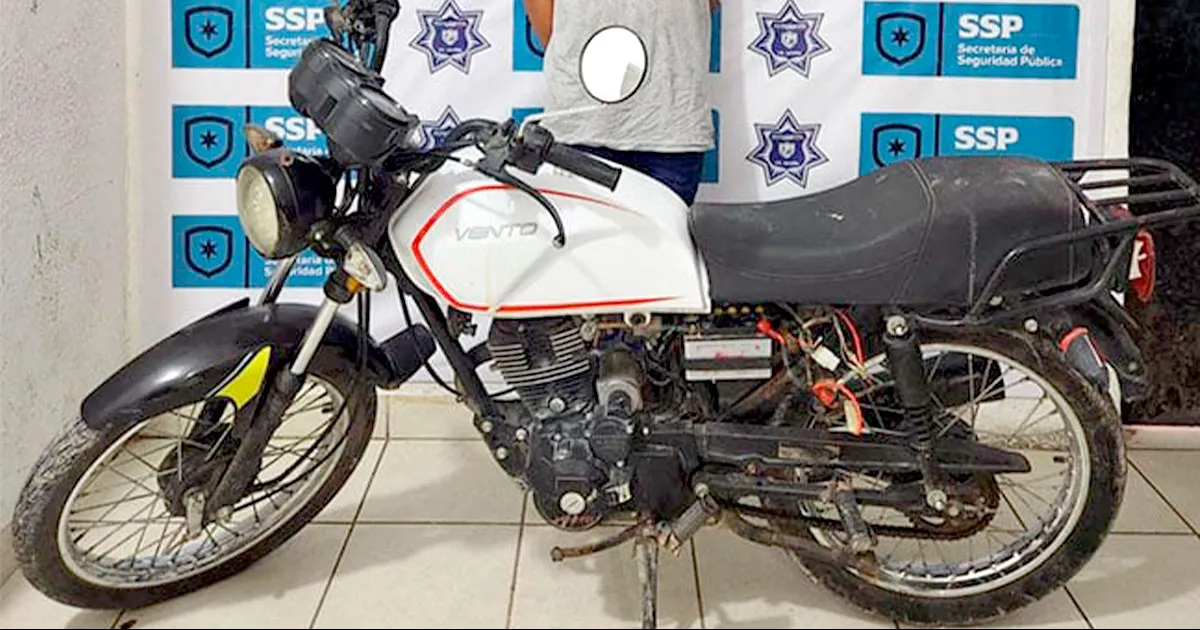 Reportan robo de motocicleta y detienen a sujeto en Acuña