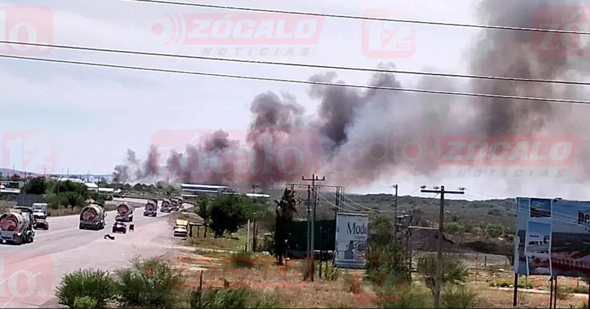 Provocan fuertes vientos incendio en basurero de Allende