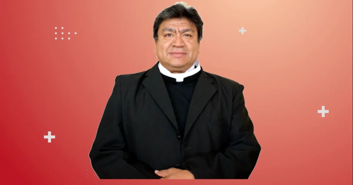 Piden por la salud del Padre Sabino; está internado en hospital de Piedras Negras