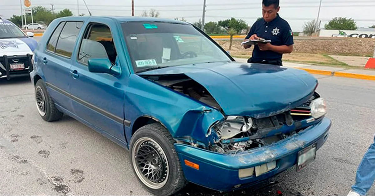 Accidente en libramiento en Acuña deja daños cuantiosos