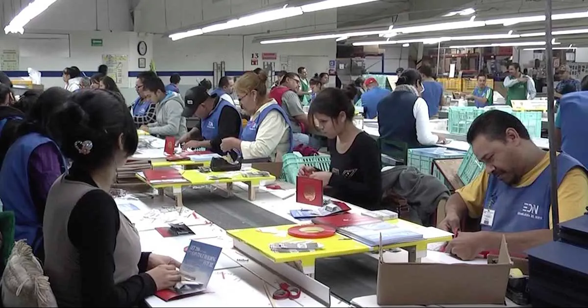 Se estima que éste año se pague una cifra un poco mayor a lo que se pagó el año pasado por dicho concepto, beneficiando con ello a cerca de 39 mil 500 empleados.