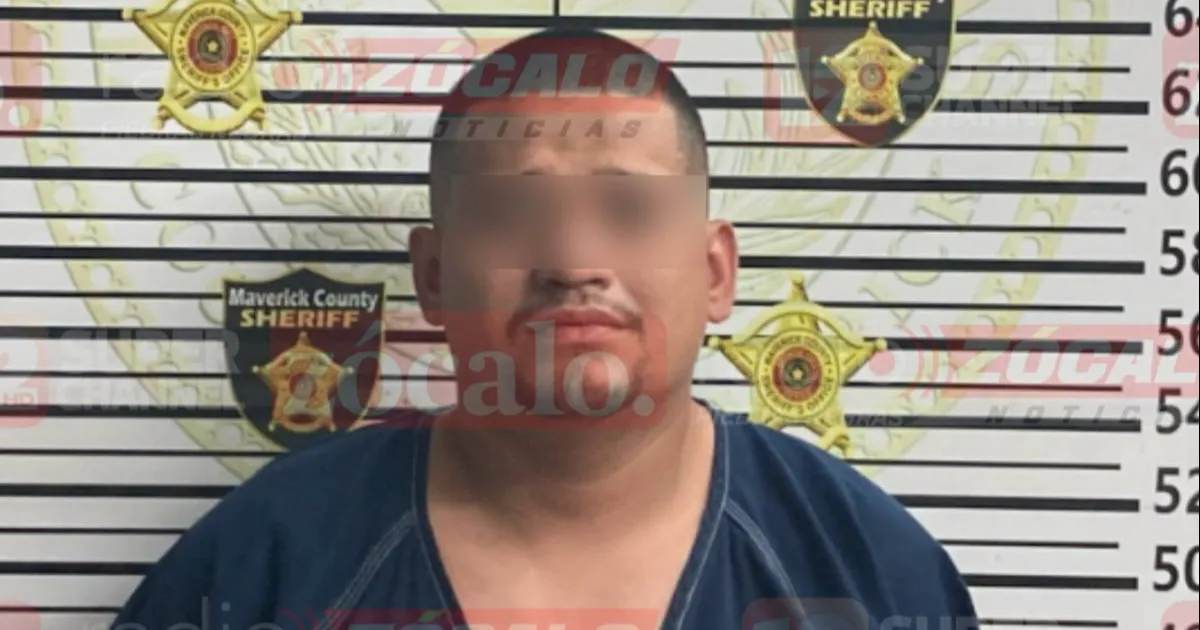 El detenido enfrenta cargos por conducta desordenada y posesión de sustancias controladas