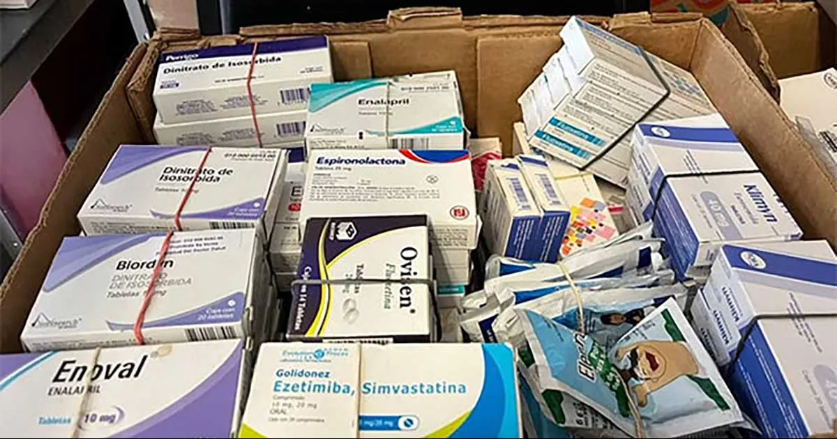 Diputados avalan sancionar con prisión venta de medicamentos adulterados o caducos en Internet