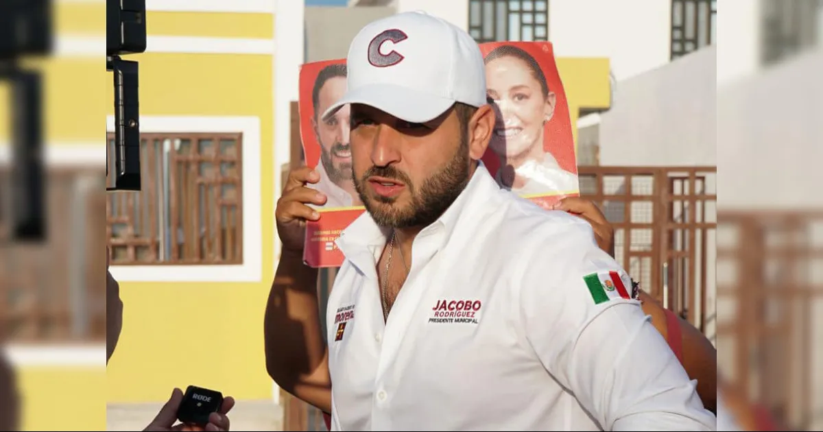 Propone ceder las concesiones a los mismos taxistas.