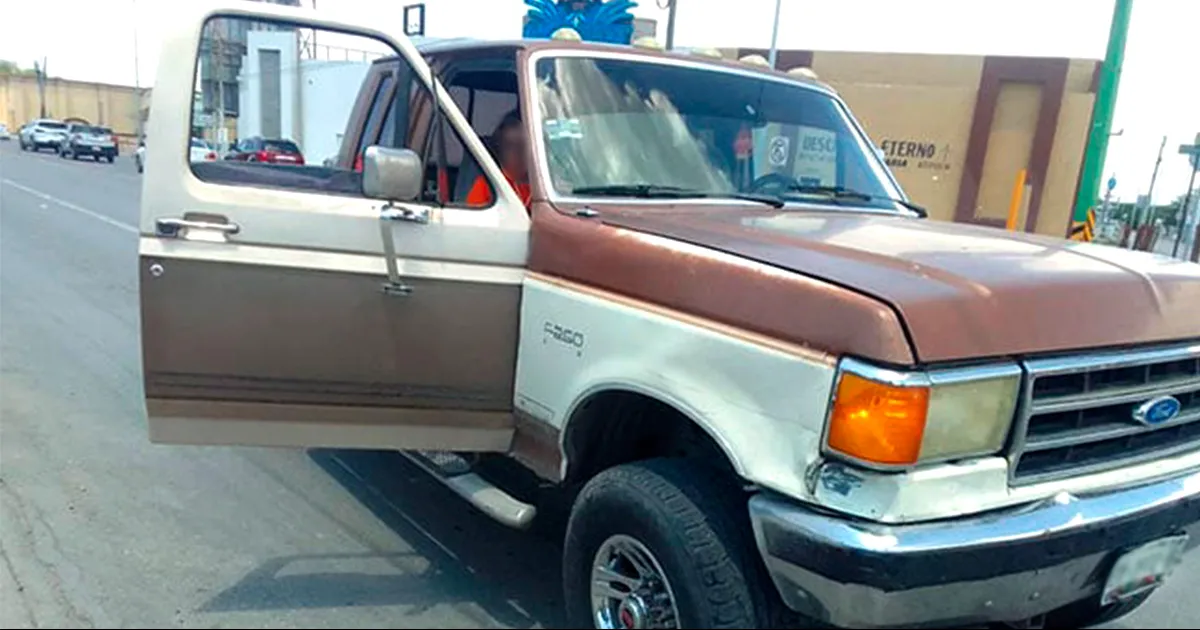 Provoca accidente por no guardar distancia en Acuña