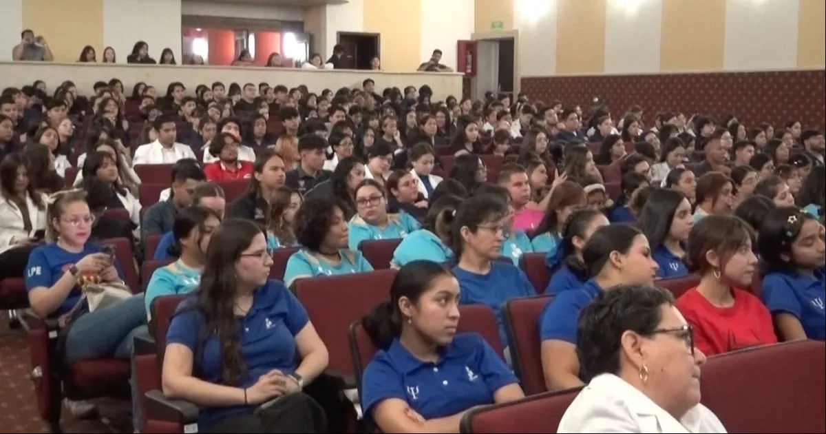 Celebran el Día del Psicólogo con ciclo de conferencias dirigidas a estudiantes de esa carrera