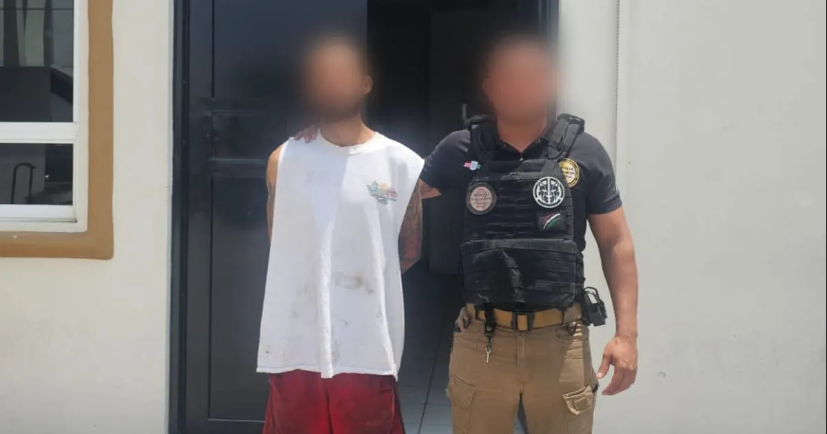 Arrestan a hombre por violencia psicológica y física