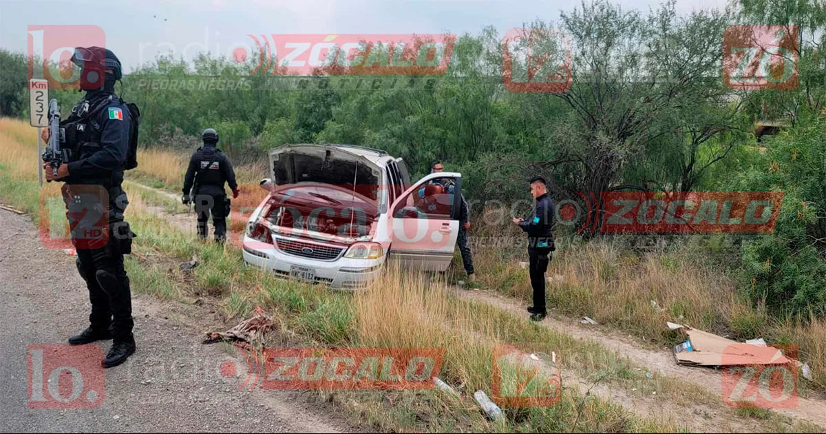 Vuelca mujer sobre carretera 57