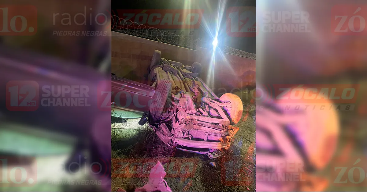 Al llegar la ambulancia al lugar, se percataron de que el vehículo estaba abandonado