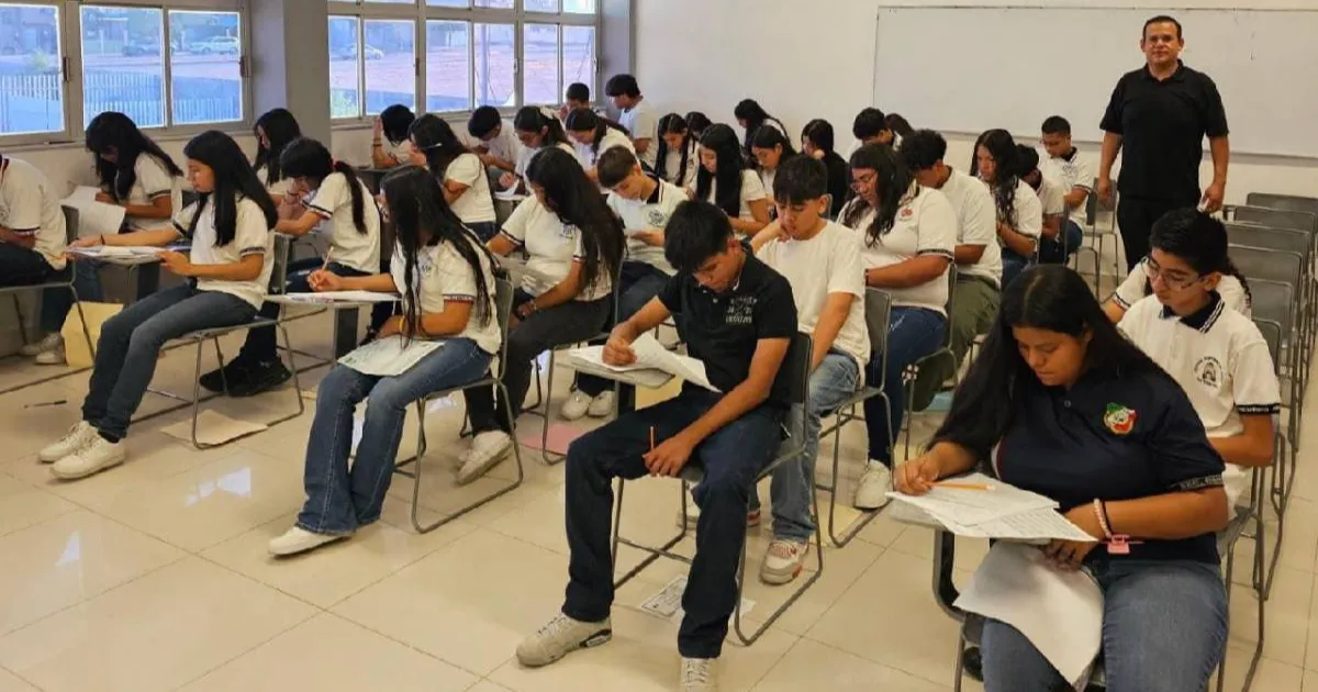 Presentan examen de admisión 174 jóvenes en el COBAC Piedras Negras