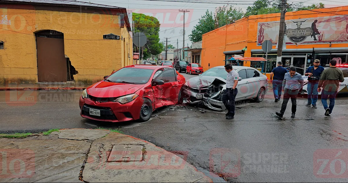 Fuerte choque en la zona centro no deja lesionados