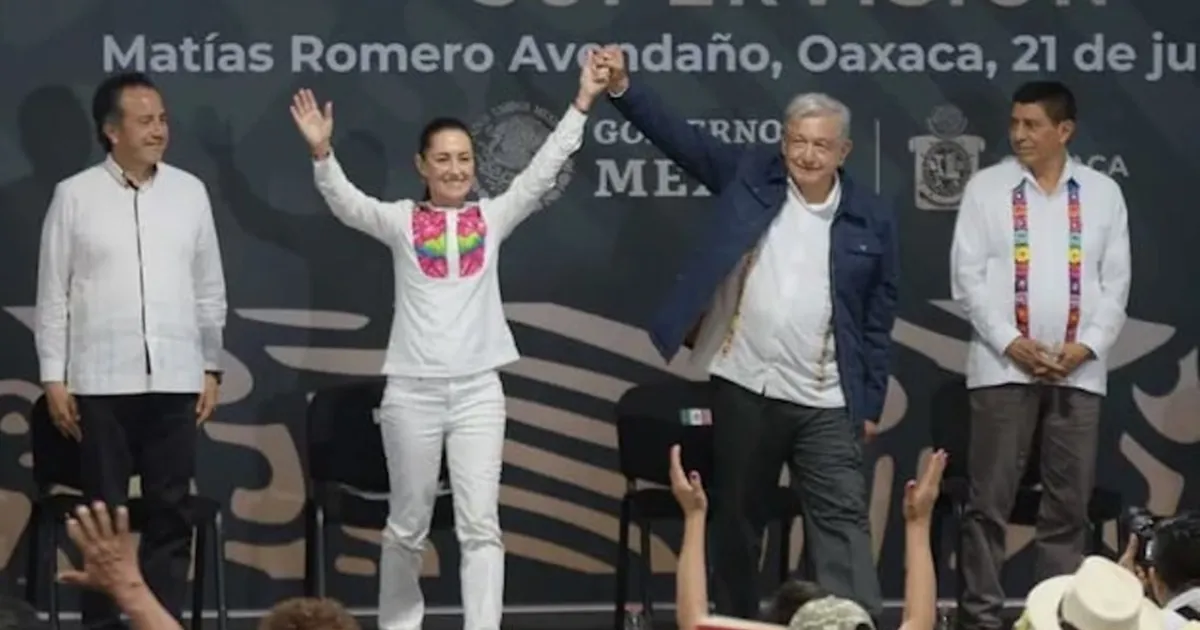 El Presidente prometió que los programas del Bienestar se van a elevar todos a rango constitucional en el sexenio de Claudia Sheinbaum.