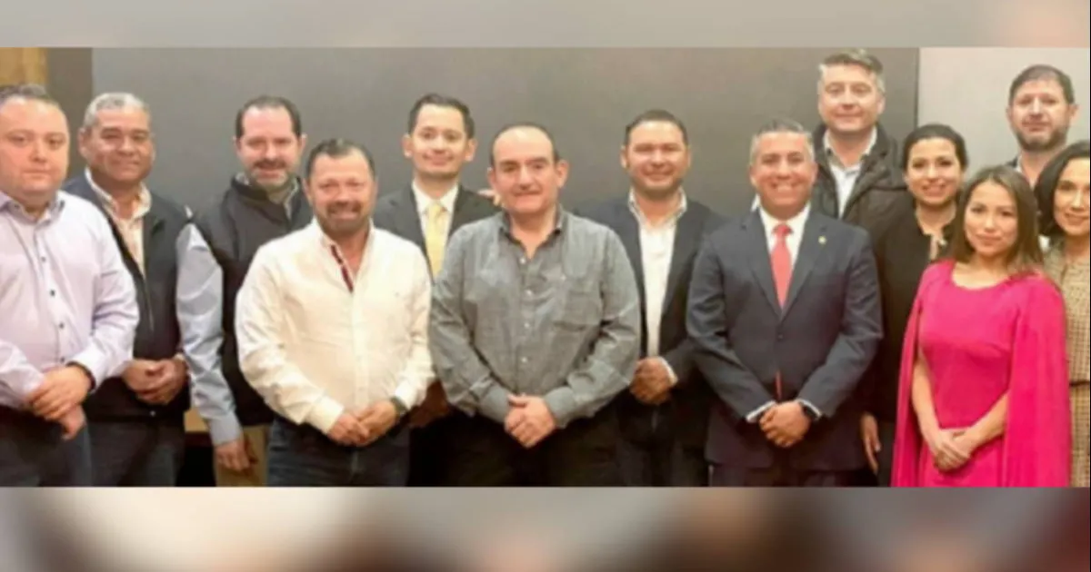 Reciben notarios capacitación en temas fiscales