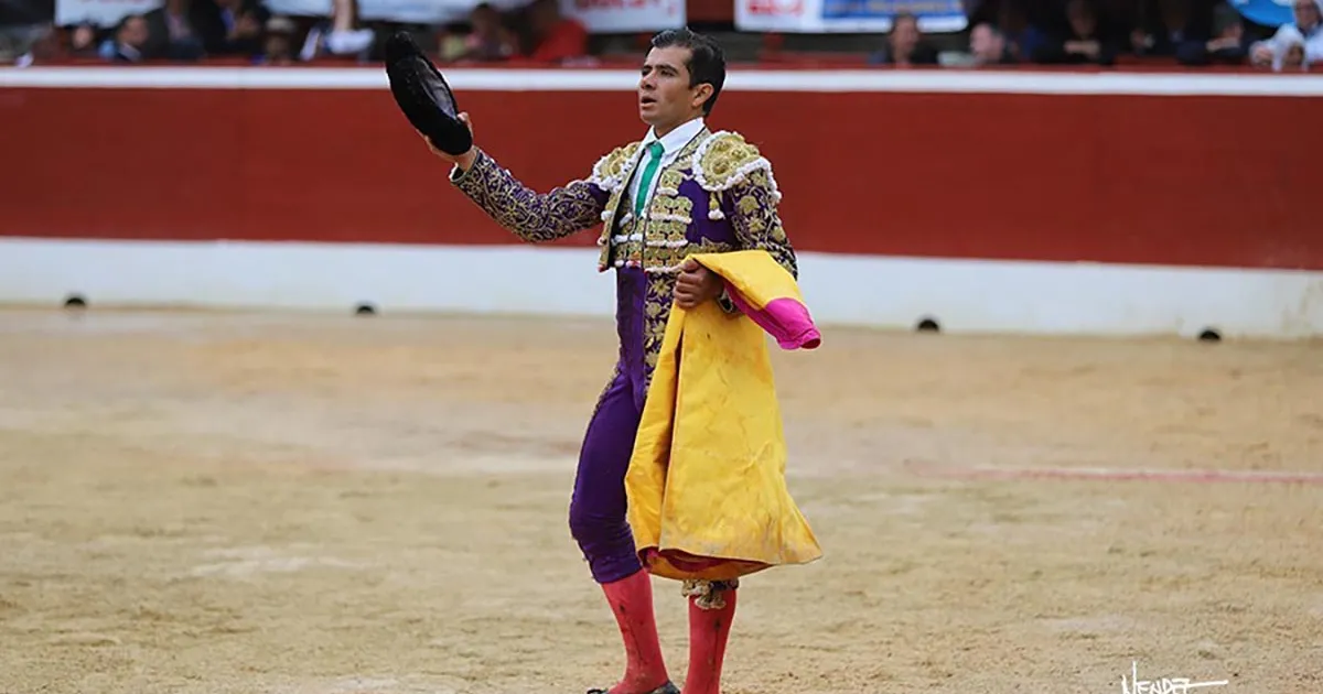 Joselito Adame actuación de firmeza y madurez en Mont de Marsan, Francia